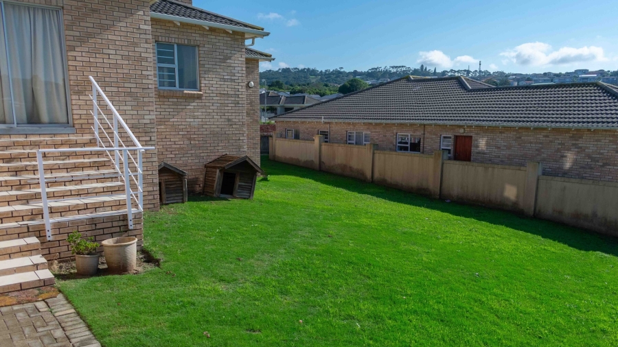 3 Bedroom Property for Sale in Lovemore Park Eastern Cape
